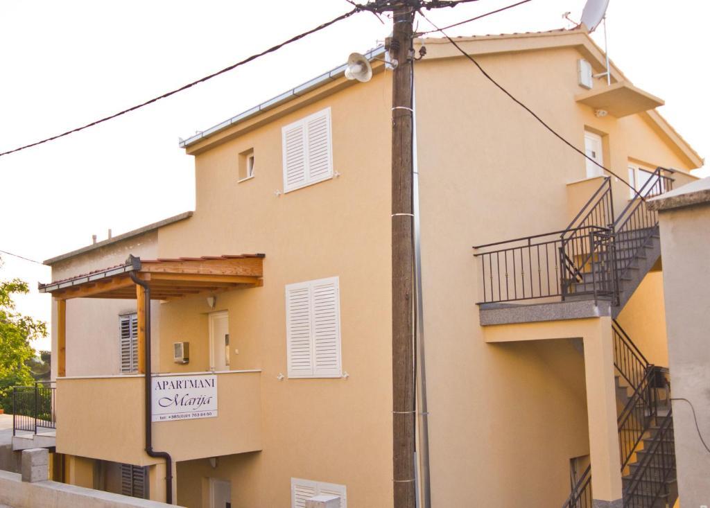 Apartments Maria Trogir Kültér fotó