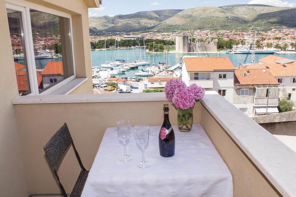 Apartments Maria Trogir Kültér fotó