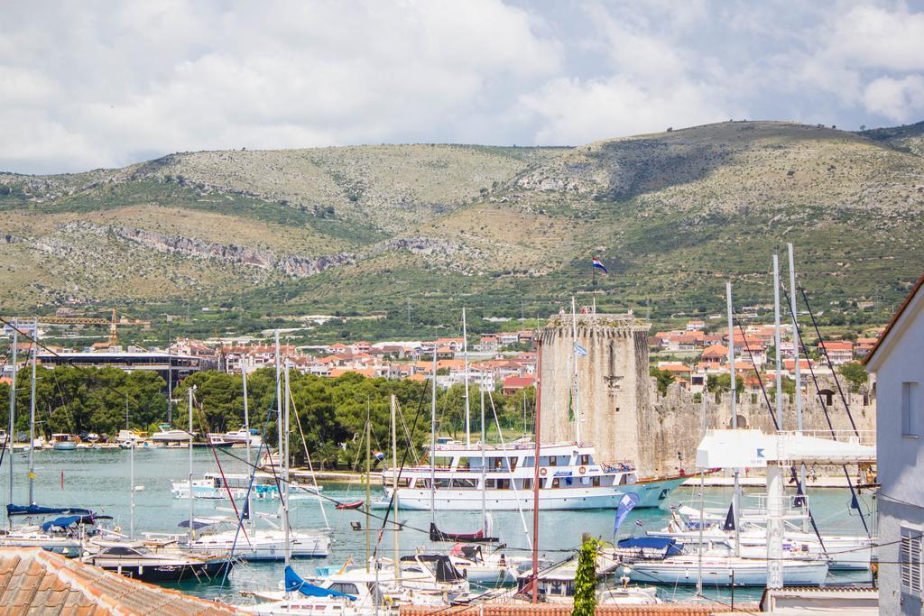 Apartments Maria Trogir Kültér fotó