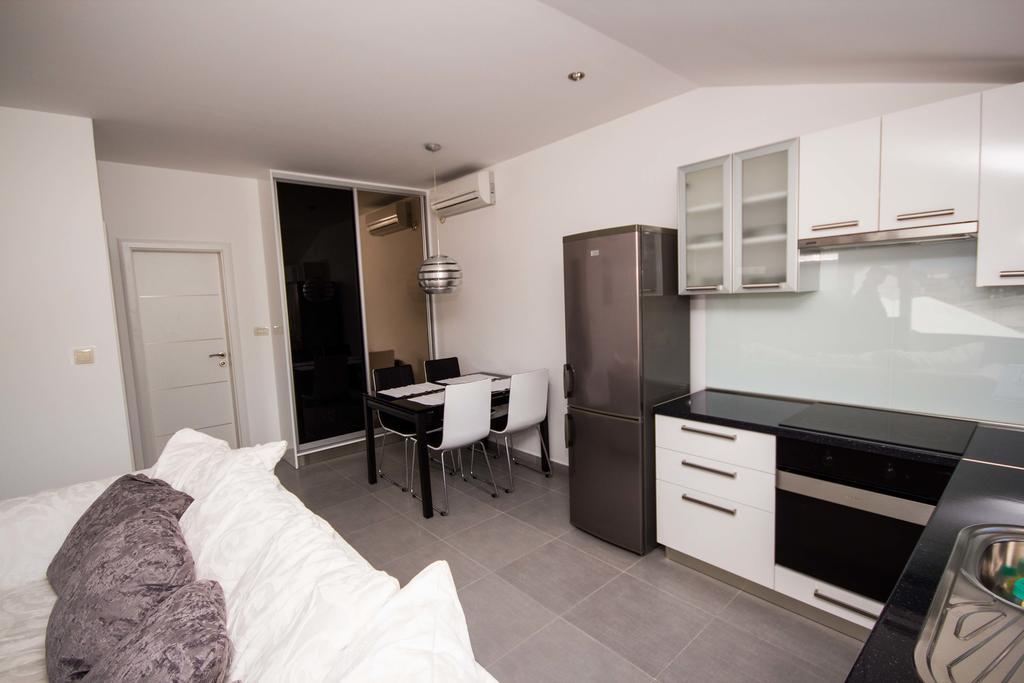 Apartments Maria Trogir Kültér fotó