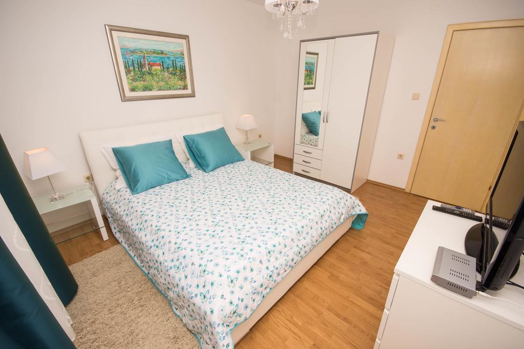 Apartments Maria Trogir Kültér fotó