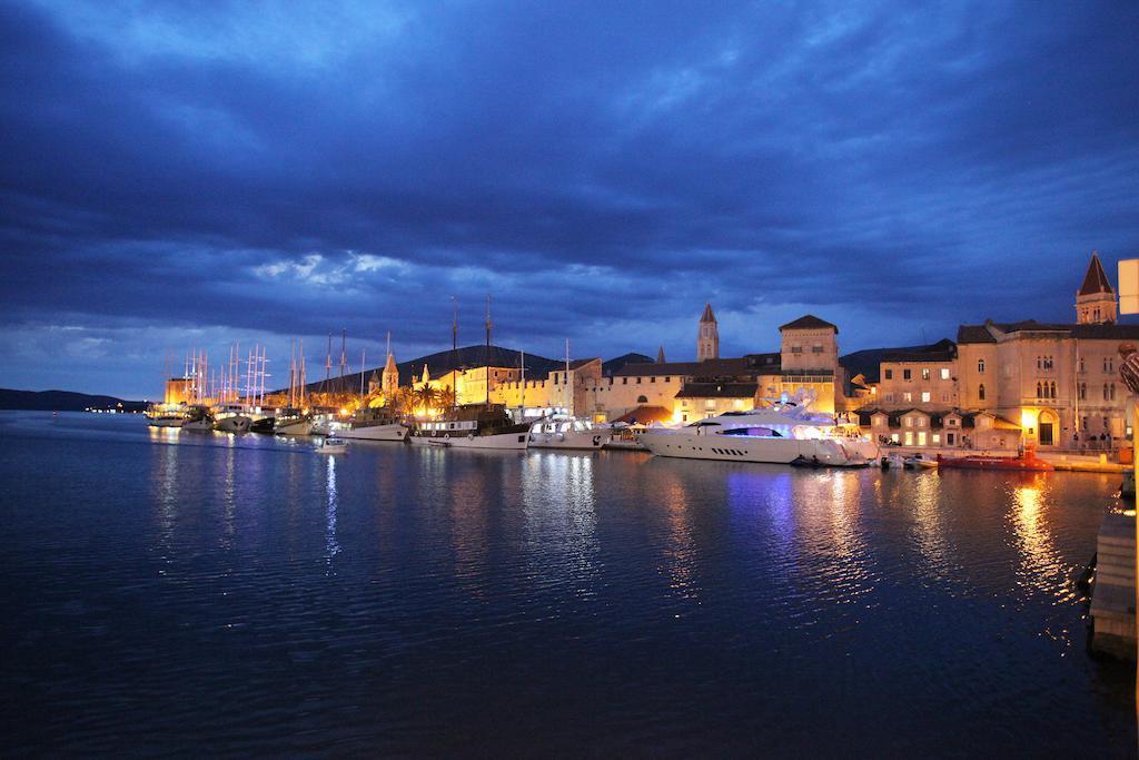 Apartments Maria Trogir Kültér fotó