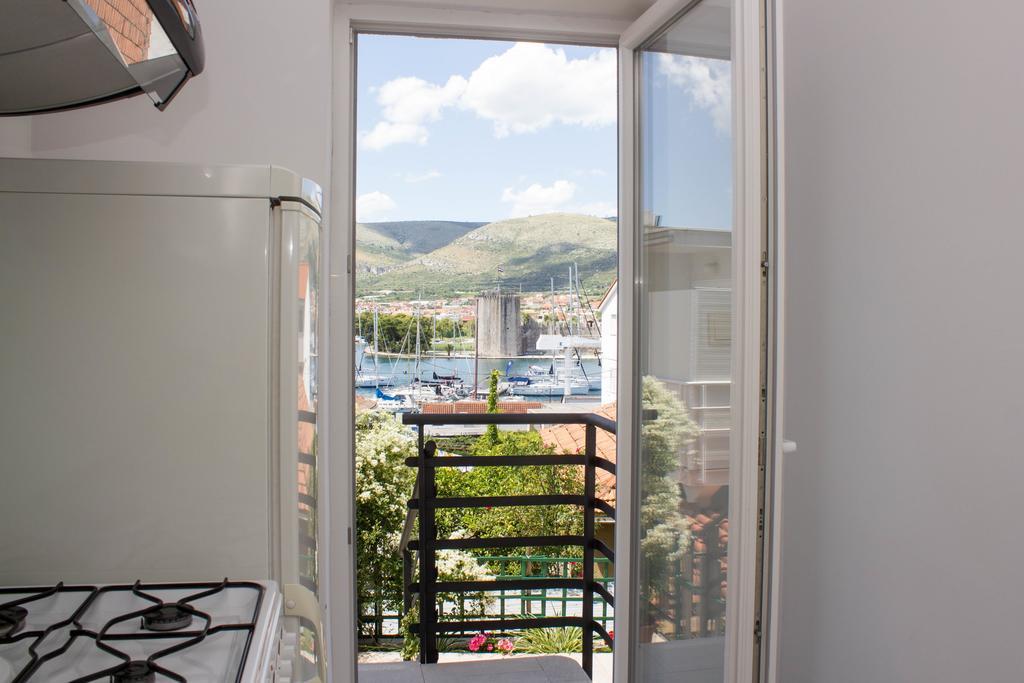 Apartments Maria Trogir Kültér fotó