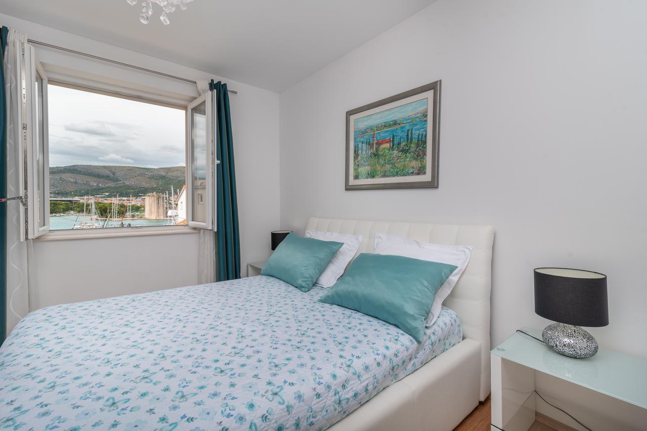 Apartments Maria Trogir Kültér fotó