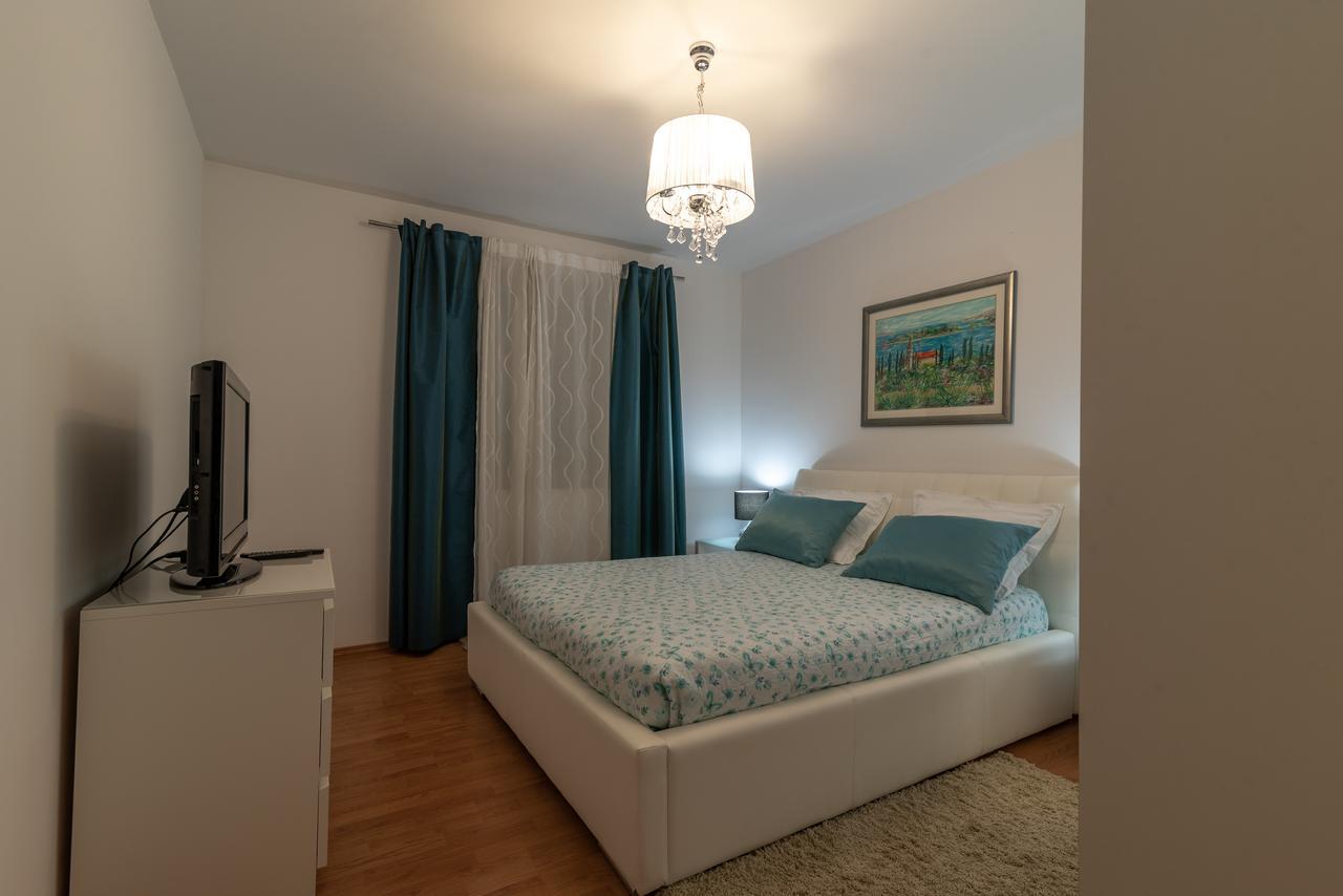 Apartments Maria Trogir Kültér fotó