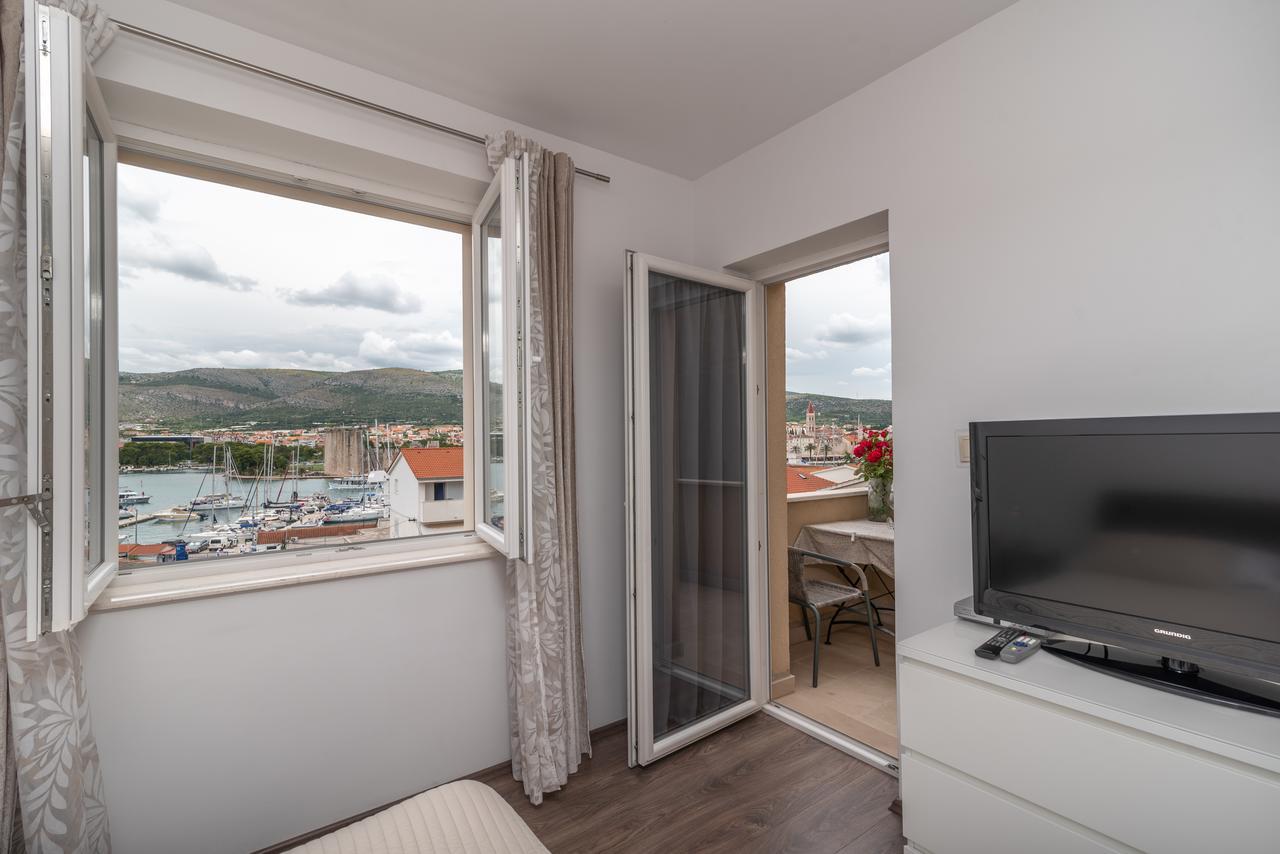 Apartments Maria Trogir Kültér fotó